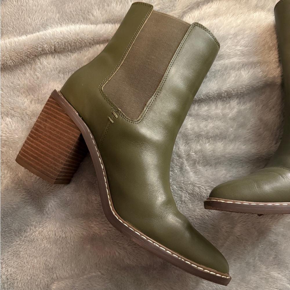 Crown Vintage boots - Picture 2 of 10